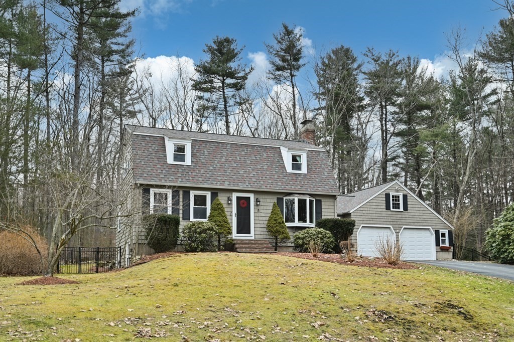 8 Bridle Rd