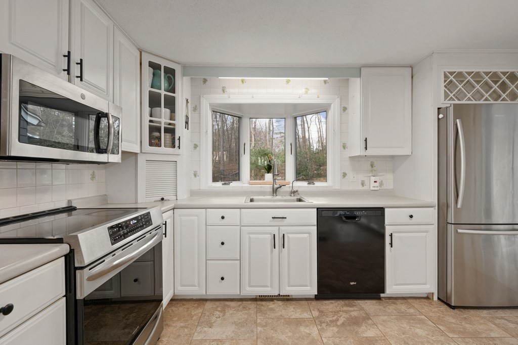 8 Bridle Rd