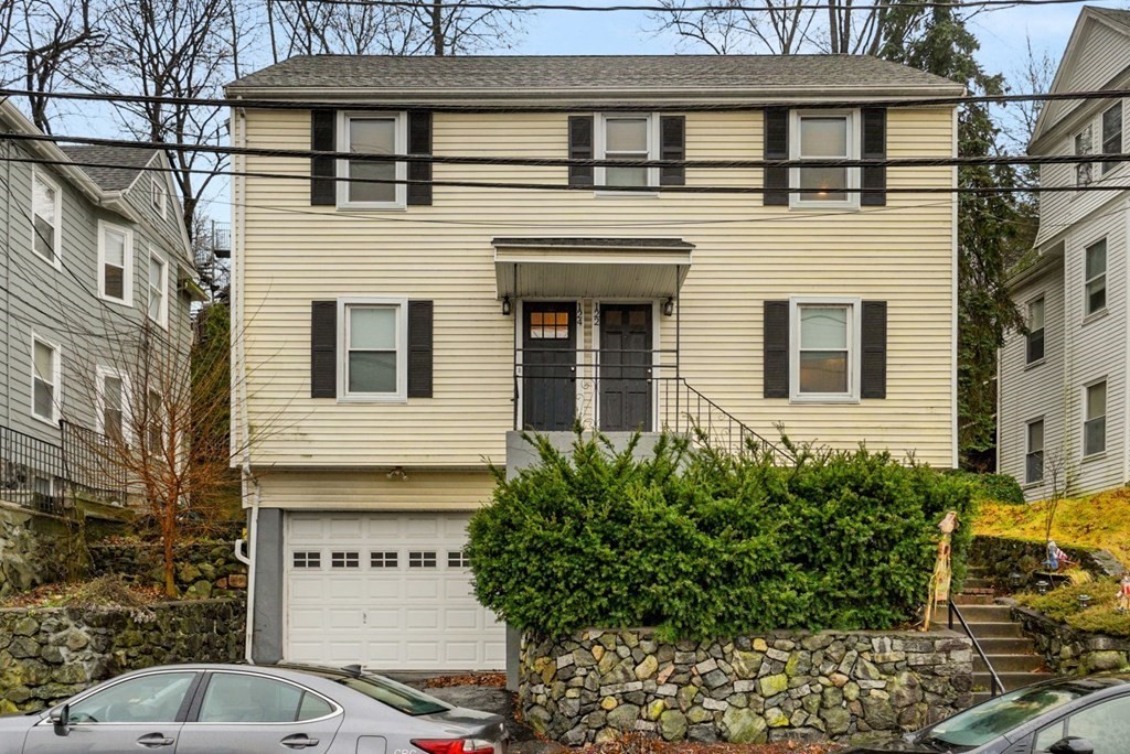124 Paul Revere Rd # 2