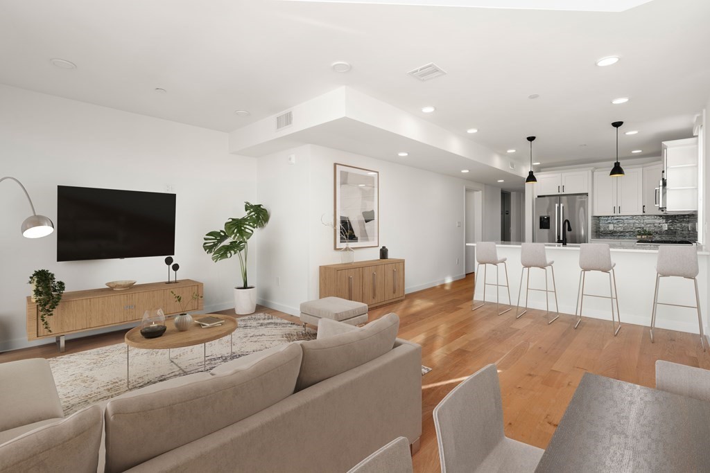 175 Gove St # 2R