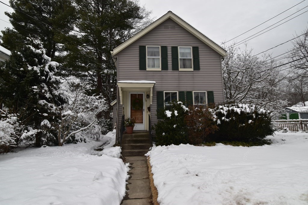 115 S Main St