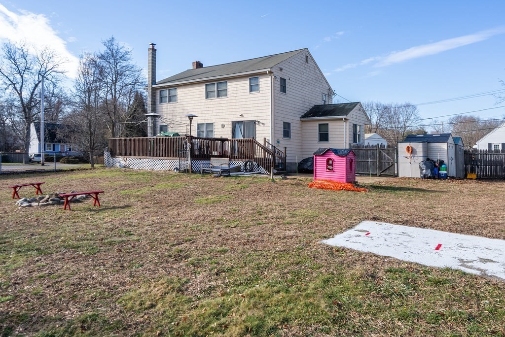 3 Emerson St