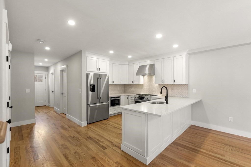 124 Main Street # 1