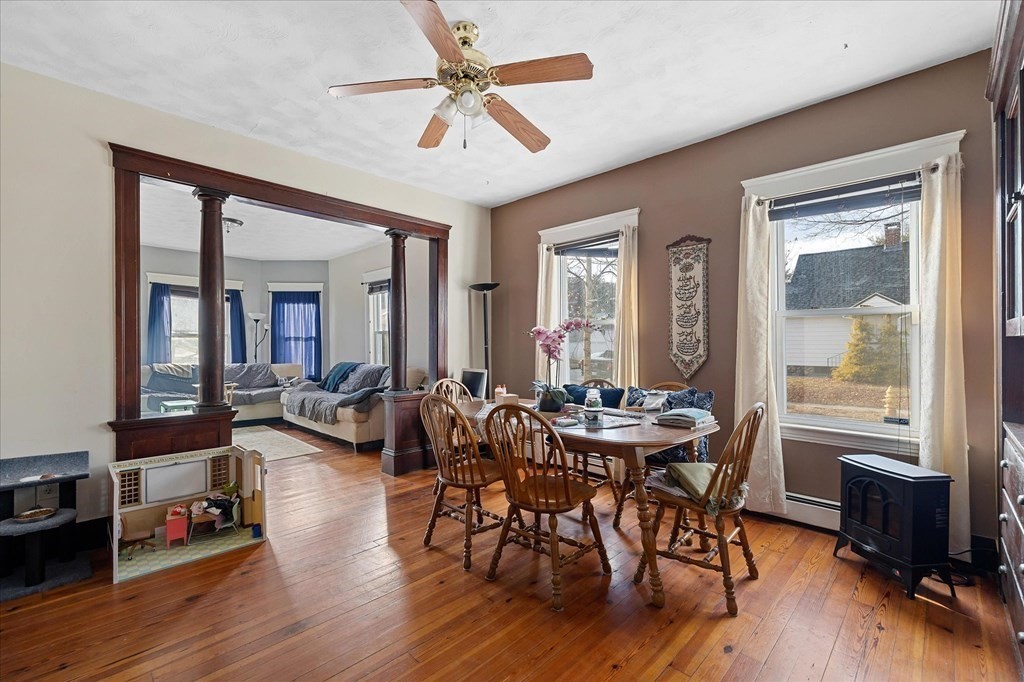 10 Lawnfair St