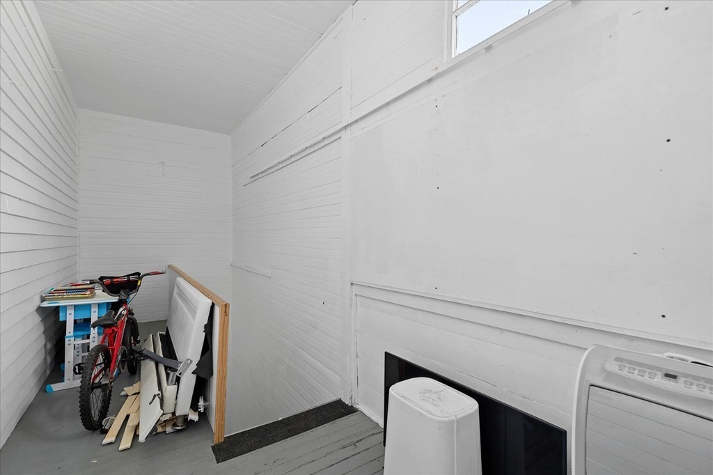 10 Lawnfair St