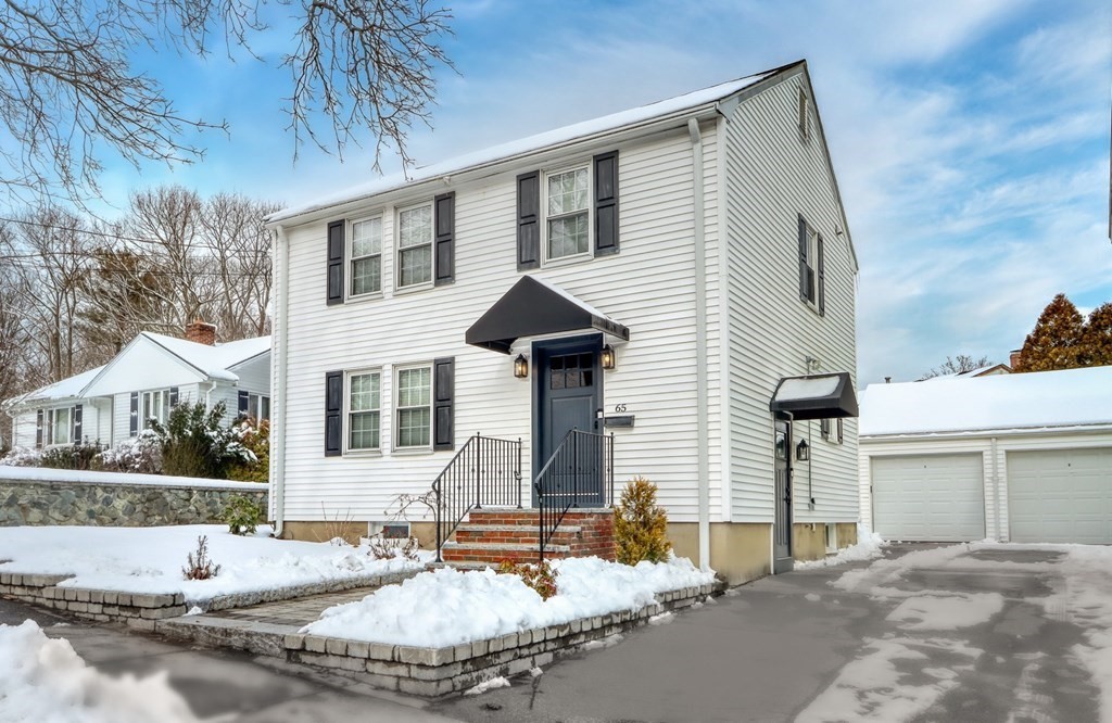 65 Brewster Rd