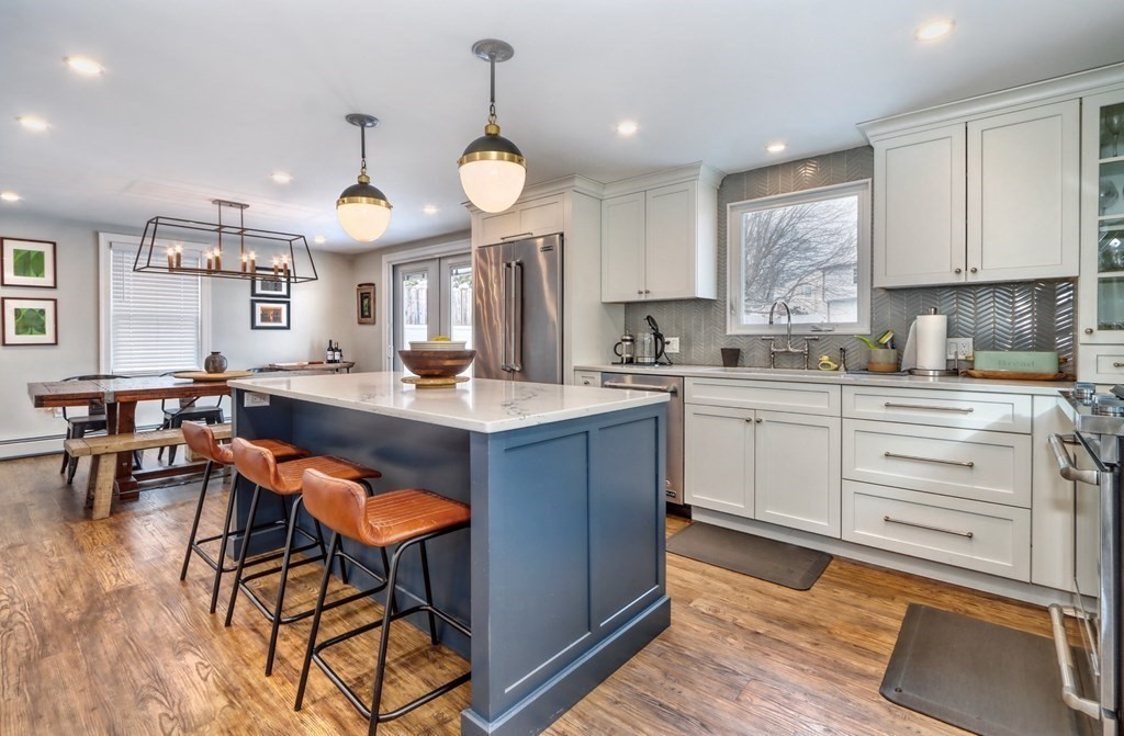 65 Brewster Rd