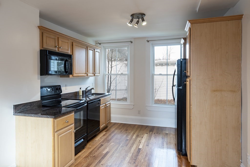 146 Lincoln Rd Unit: A