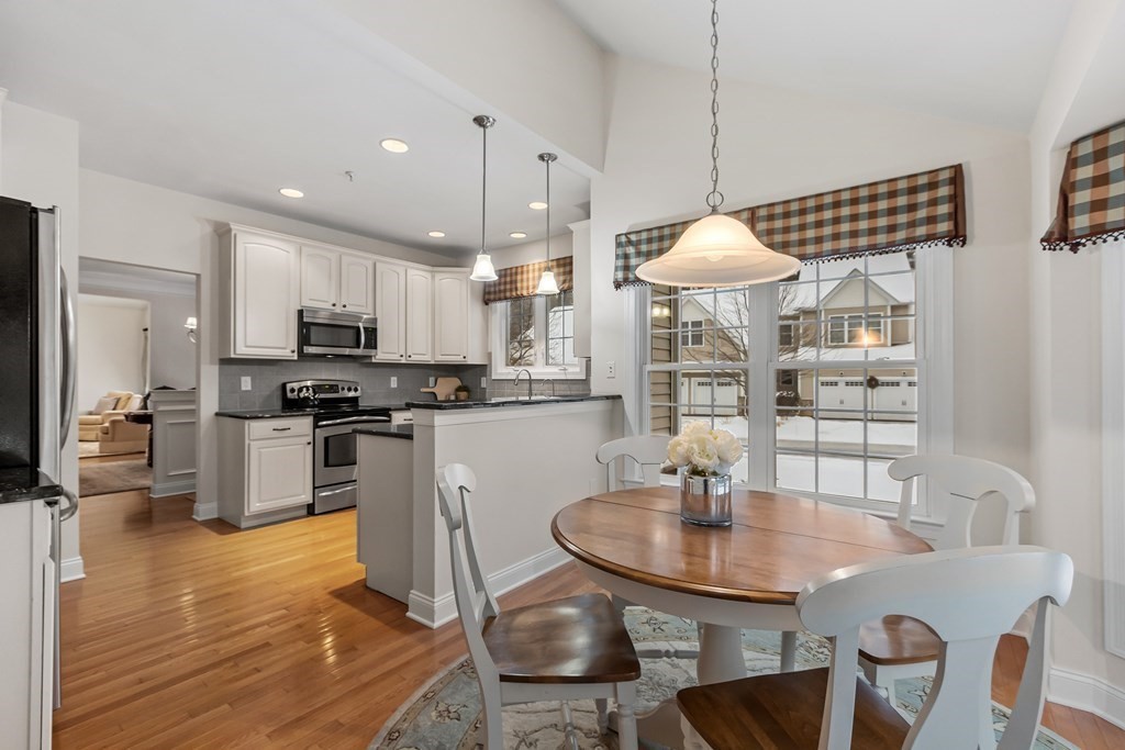 30 Pondside Dr # 30