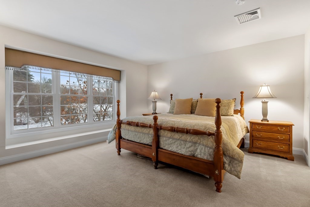 30 Pondside Dr # 30