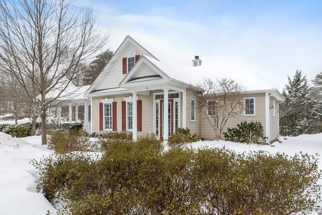 30 Pondside Dr # 30
