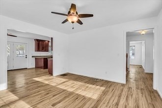 194 Leslie Rd