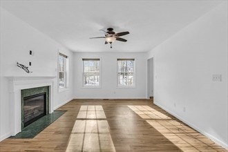 194 Leslie Rd