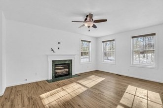 194 Leslie Rd