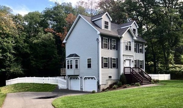 194 Leslie Rd