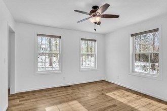 194 Leslie Rd