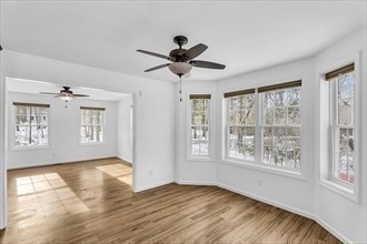 194 Leslie Rd