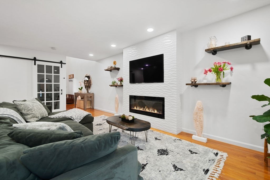 12 Alden Drive # 12