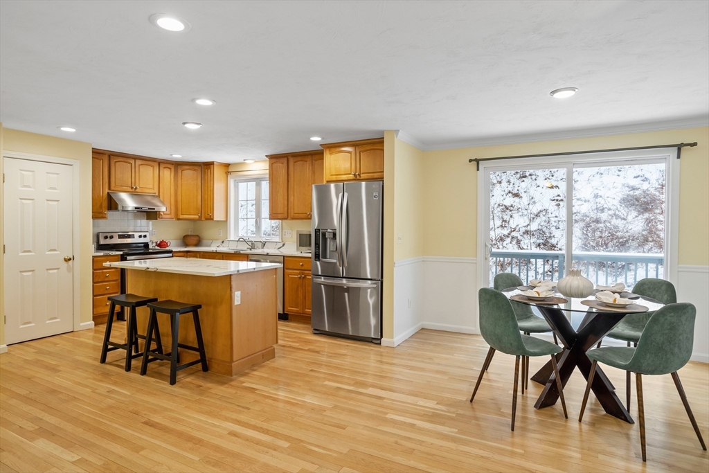 65 Joyce Ln