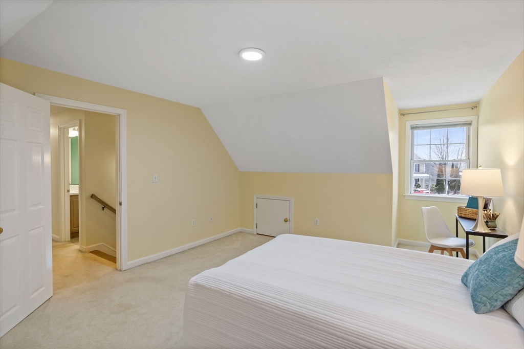 65 Joyce Ln