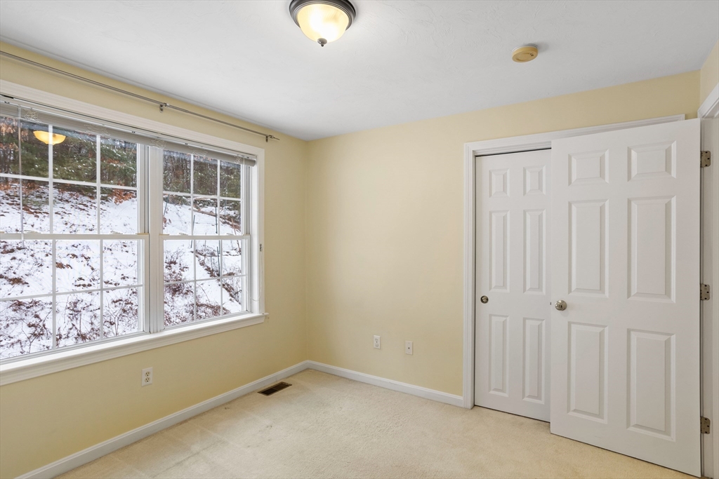 65 Joyce Ln
