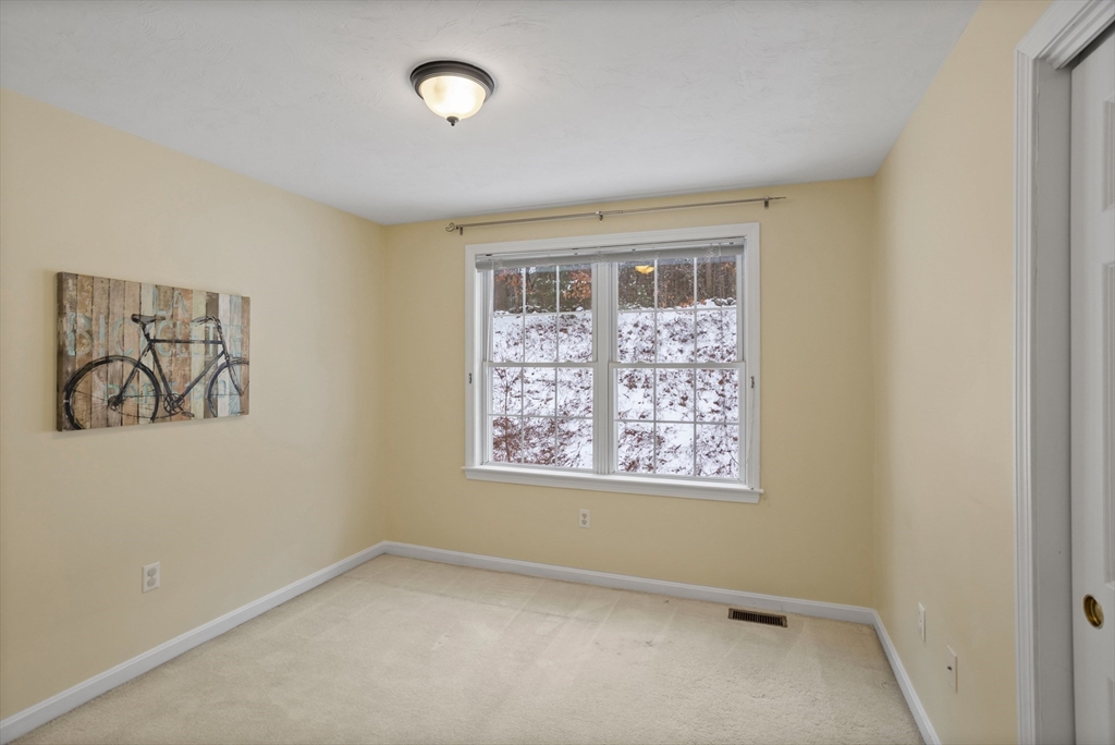 65 Joyce Ln