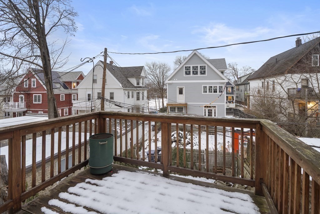127-129 Fresh Pond Pkwy