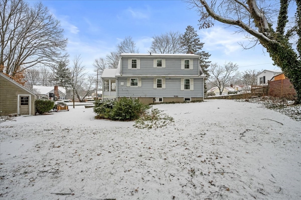 2 Fairlawn St