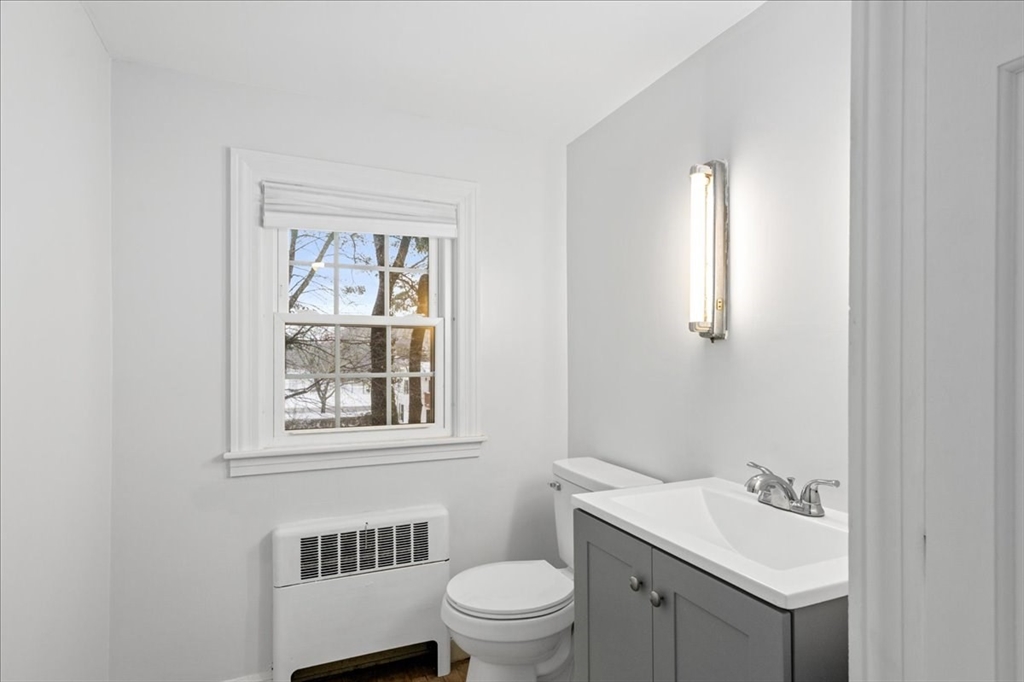 2 Fairlawn St