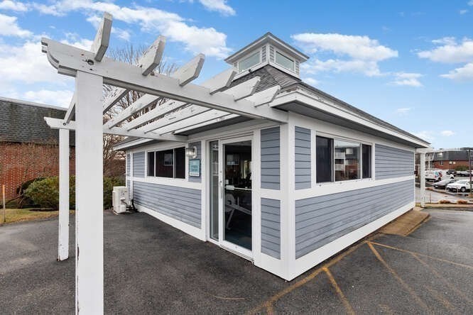 145 Essex Ave # 317