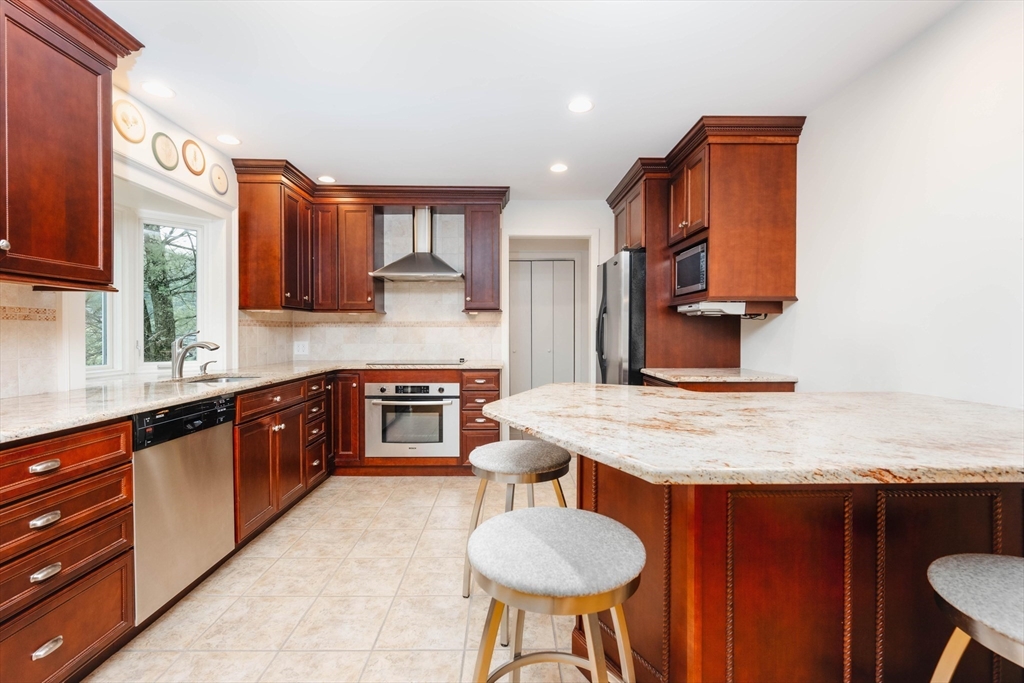 34 Edward Dr # 34