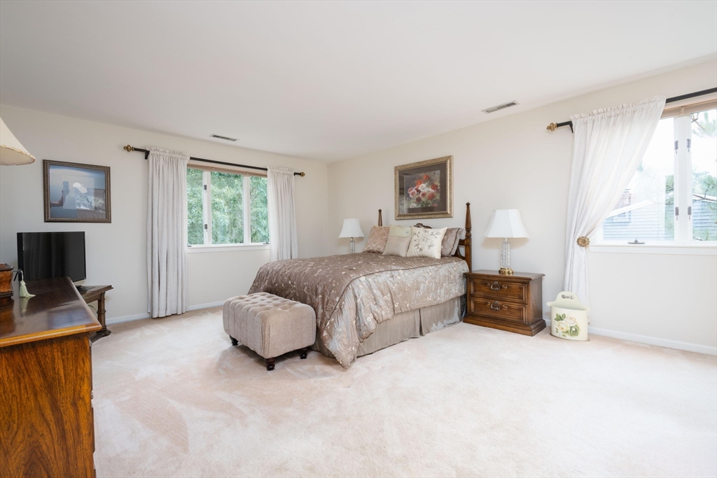 34 Edward Dr # 34