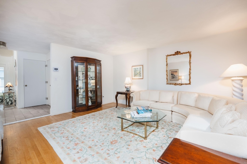 34 Edward Dr # 34
