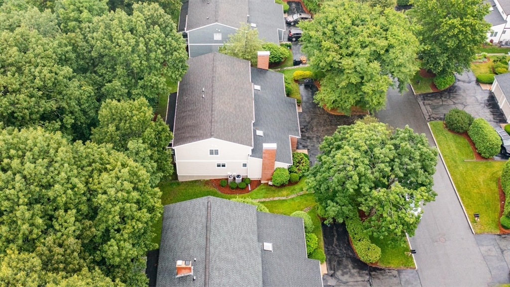 34 Edward Dr # 34