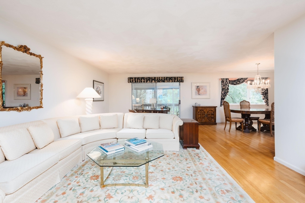 34 Edward Dr # 34