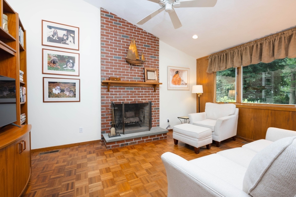 34 Edward Dr # 34