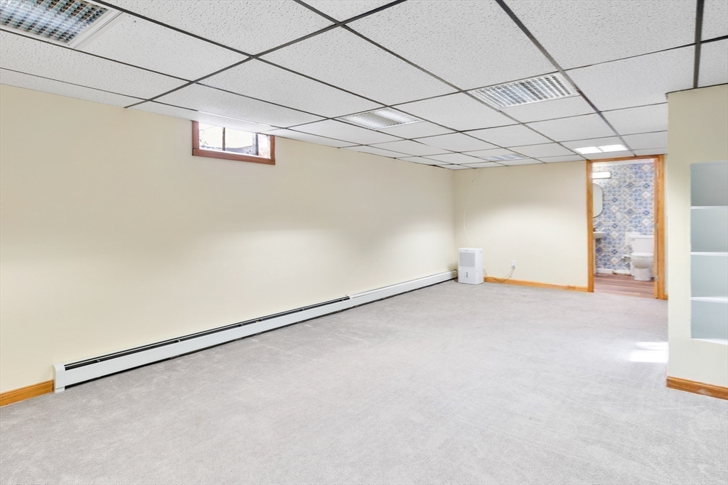274 W Hill Rd