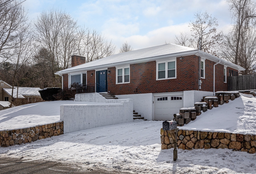 274 W Hill Rd