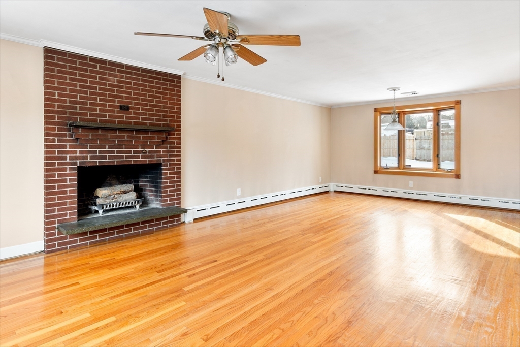 274 W Hill Rd