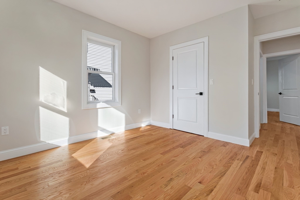 22-24 Melbourne Ave # 1