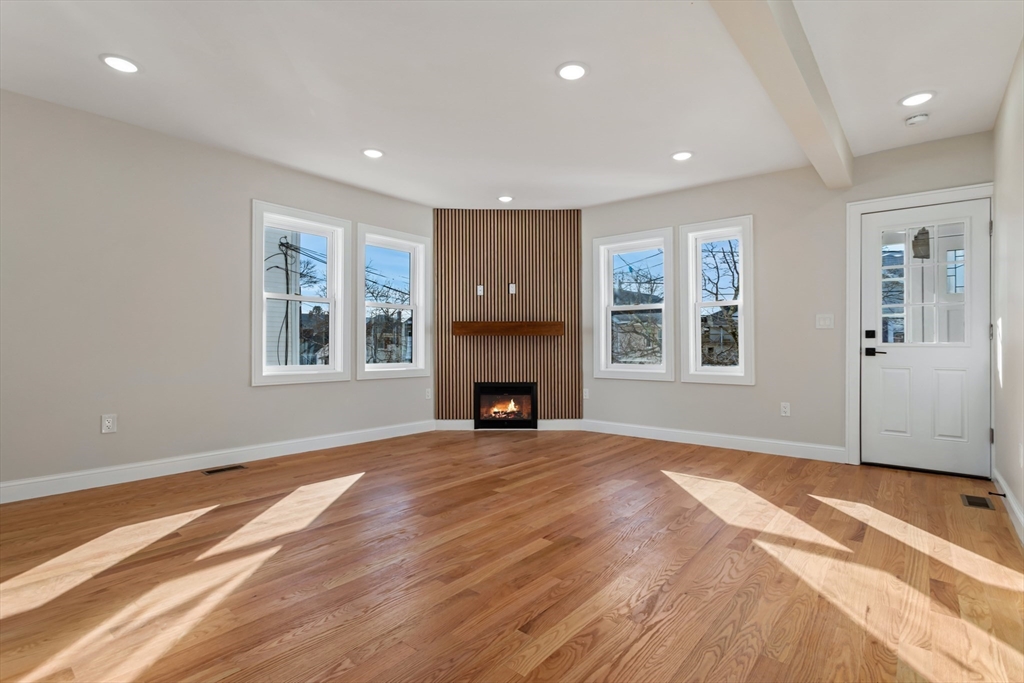 22-24 Melbourne Ave # 1