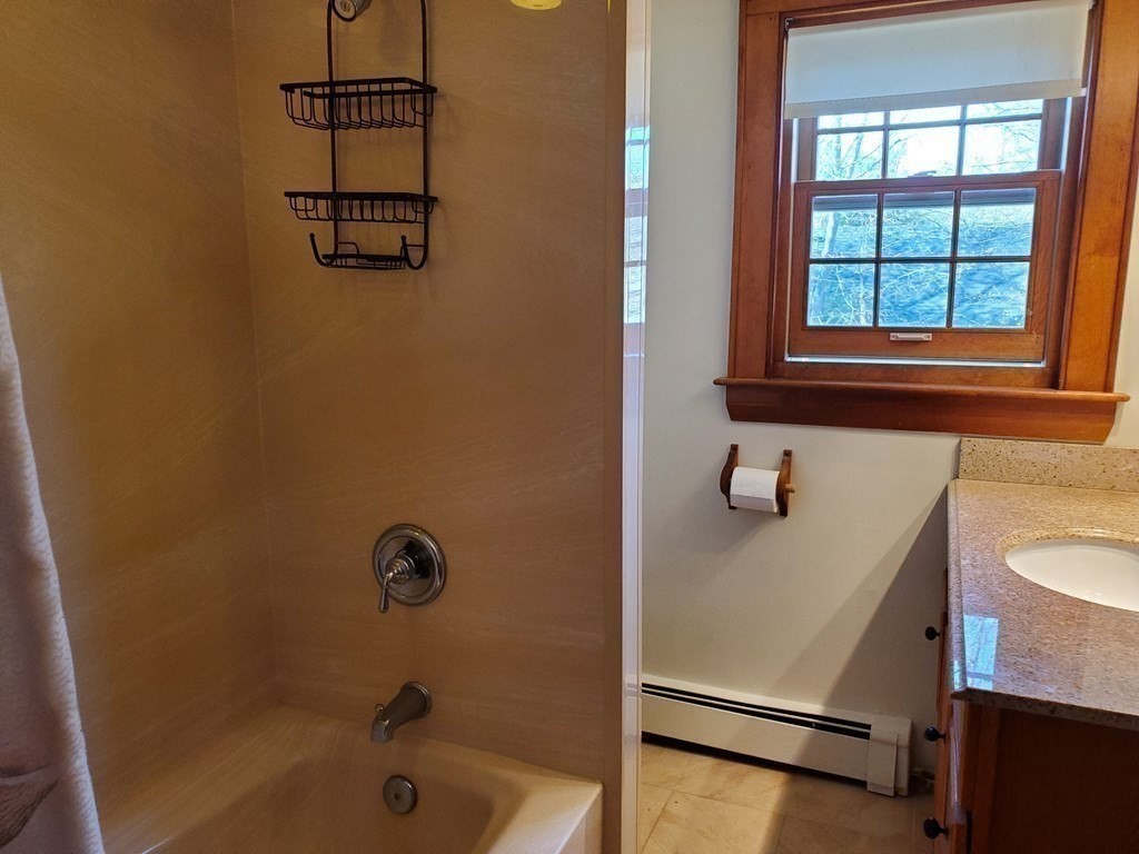 27 `gleasondale Road # 27