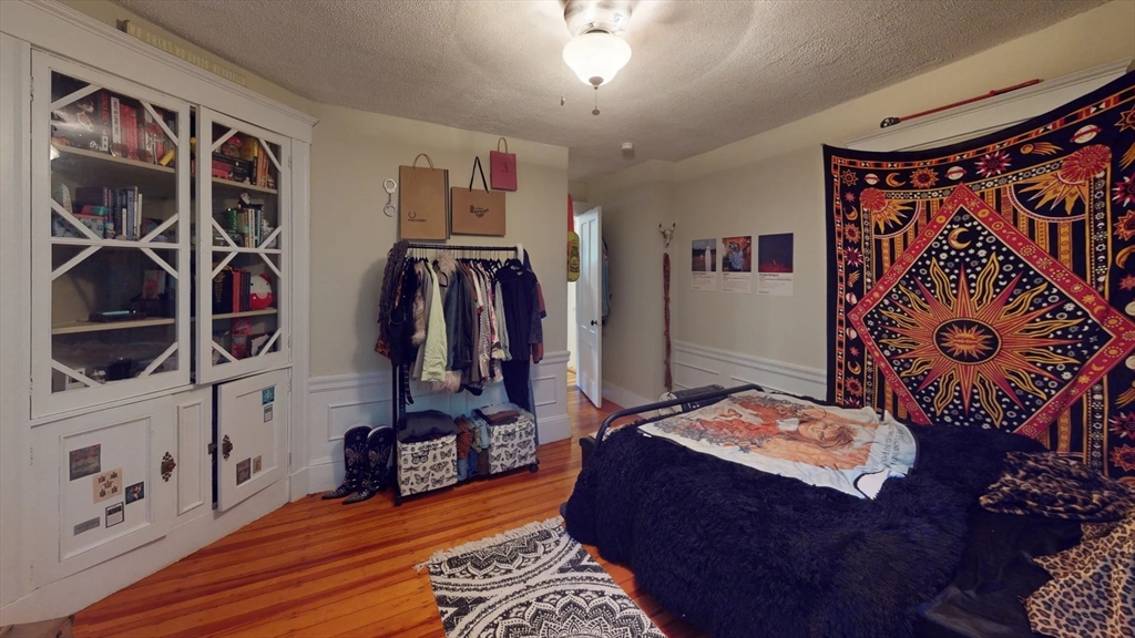 28 Cornwall St. # 1