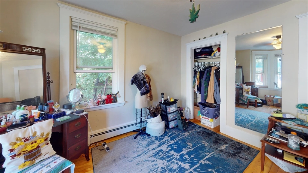 28 Cornwall St. # 1