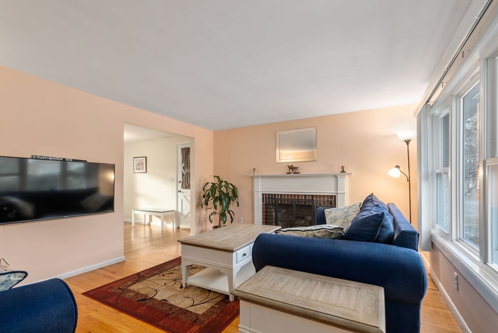 88 Acton Street