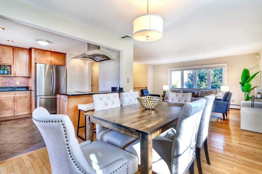 4 Heritage Dr