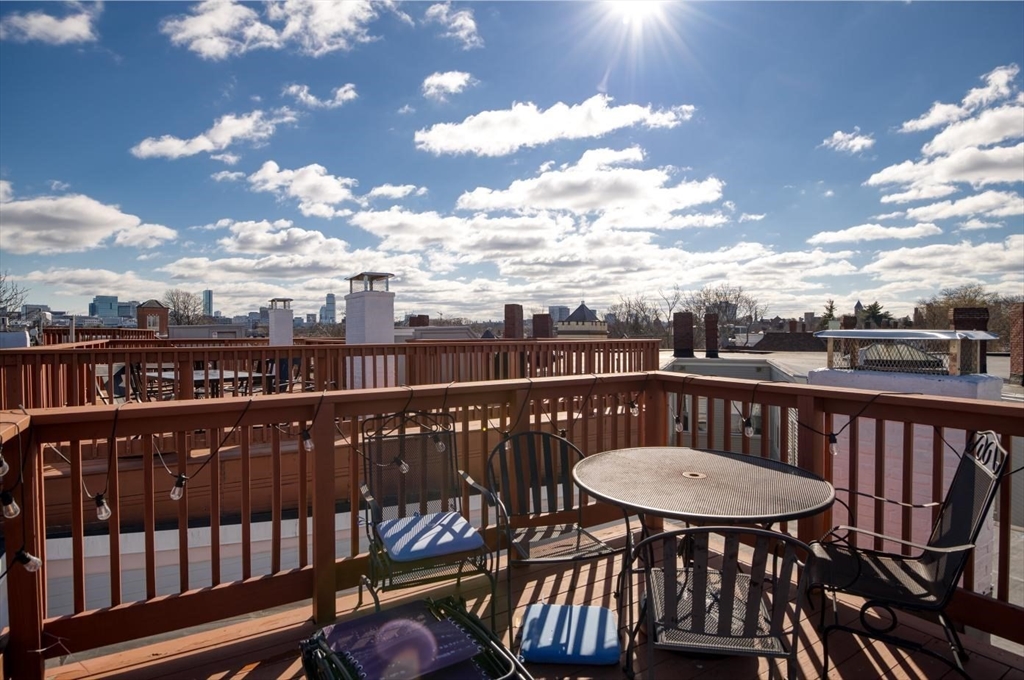 256 Hampshire St # 3