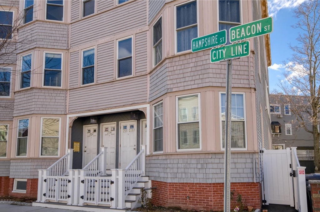 256 Hampshire St # 3