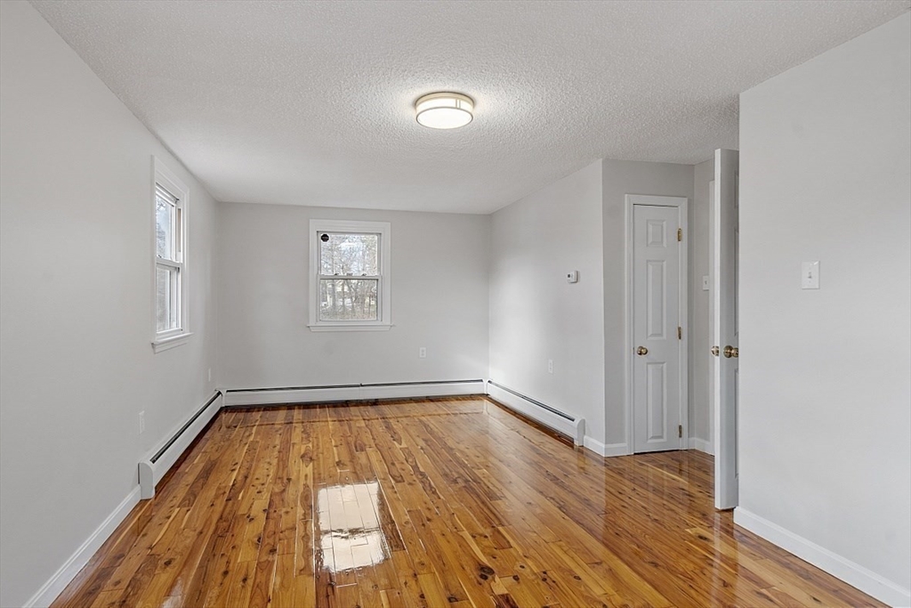 253C School St Aka Pond Ridge Dr