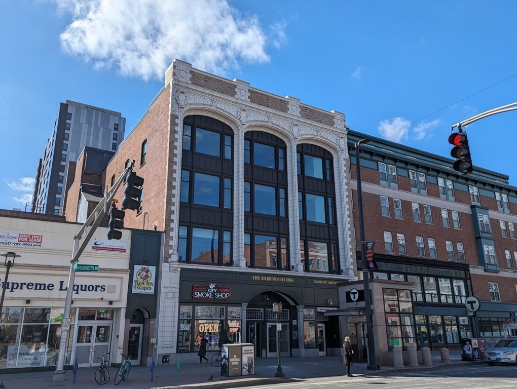 620 Massachusetts Ave # 6
